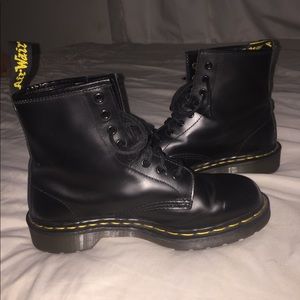 DR. Martens 1460 black smooth boots
